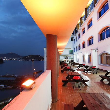 Tongyeong Bay Condo Hotel Exterior photo