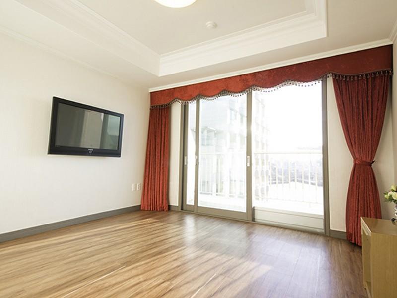 Tongyeong Bay Condo Hotel Exterior photo